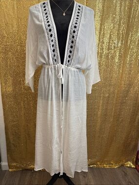 White Lace-Trim Long Cardigan kimono with tie belt